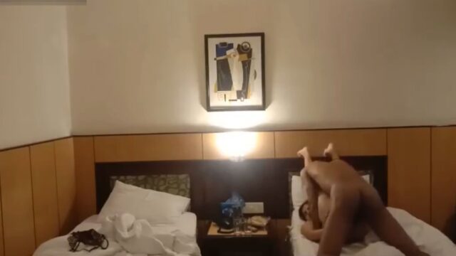 Small town desi bhabhi fucking gigolo bull, MMS Viral